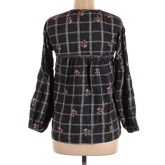 Angie Gray Blouse - Picture 2 of 2